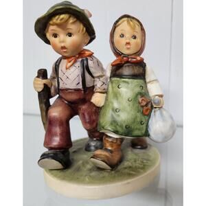 Goebel Hummel #383 “Going Home” Figurine TMK-4 1972 W. Germany 5” Hand Painted